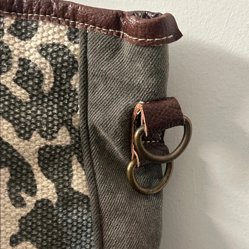 Brown and Grey Myra Tote Bag - Picture 2 of 10